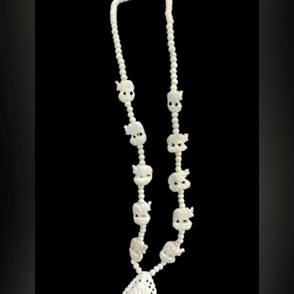Vintage Carved Bone Pendant Off White Beaded Necklace Elephant Design Good Luck